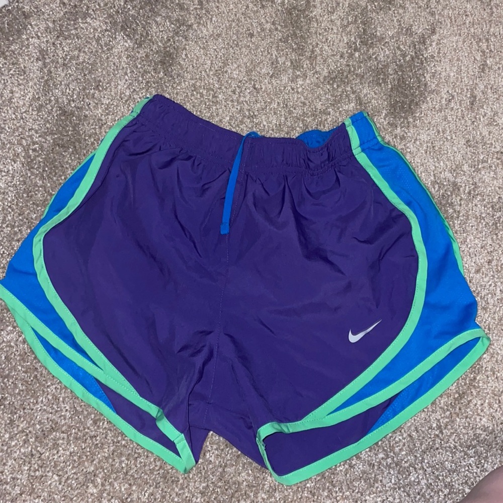 Multi colored XS barely worn NIKE track shorts